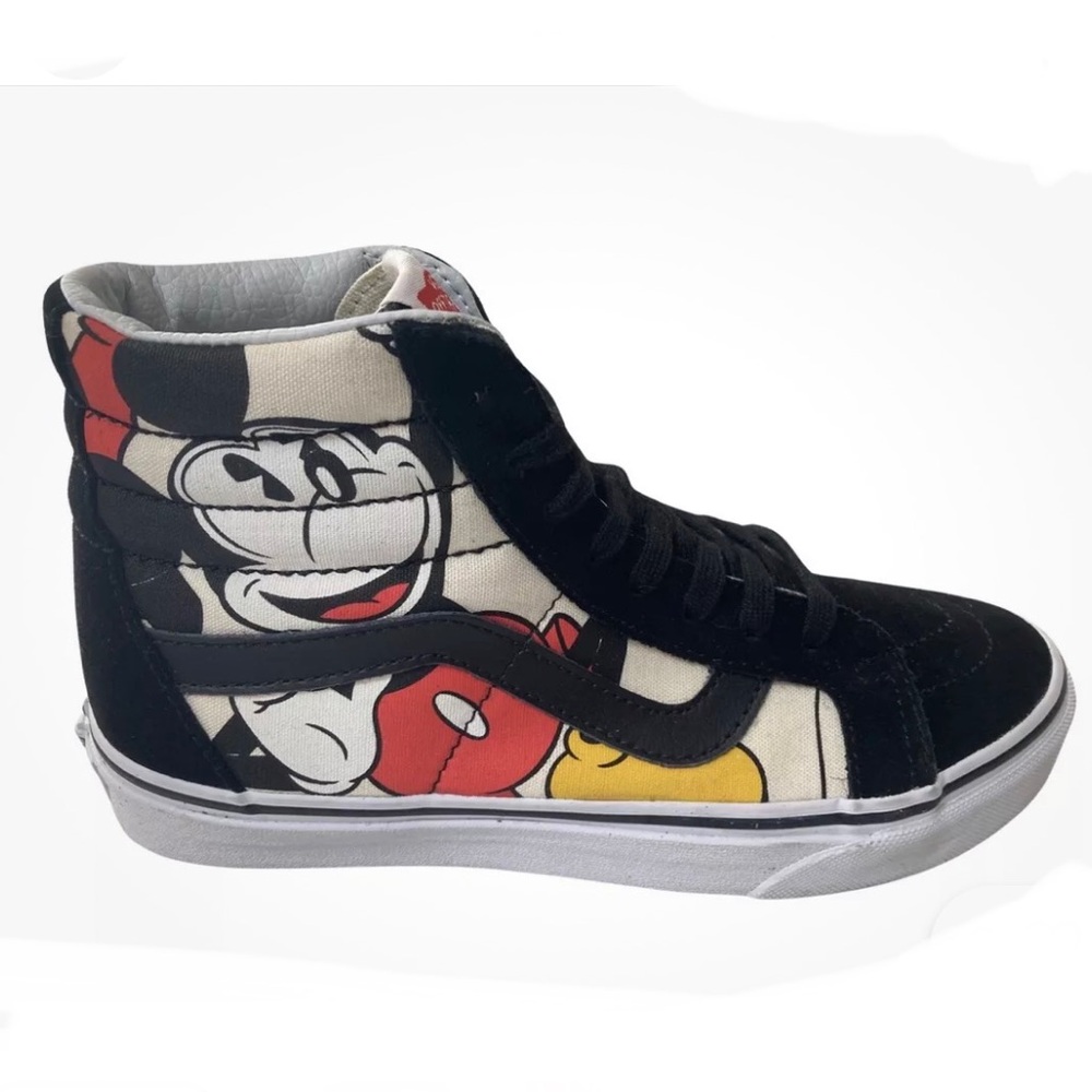 Vans X Disney Sk8 Hi tops shoes Mickey Mouse and friends sz W-6, M-4,5